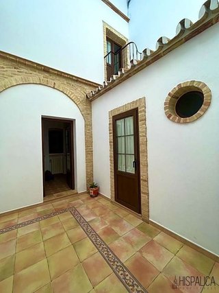 Chalet en venta en Carmona