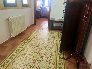 Chalet en venta en Carmona