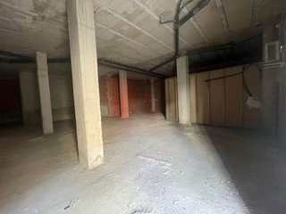 Local comercial en venta en Carcaixent