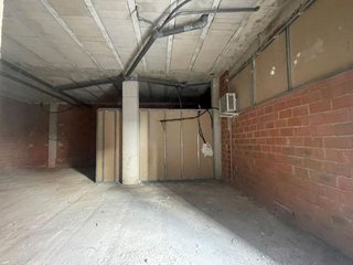Local comercial en venta en Carcaixent