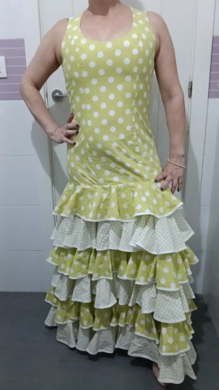 Traje de Flamenca Verde Lunares