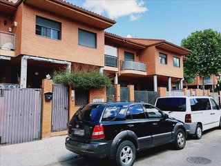 Chalet en venta en Los Robles en Seseña