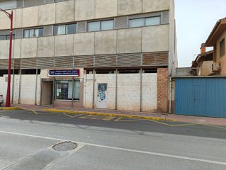 Local comercial en venta en Zona Poniente en Armilla