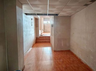 Local comercial en venta en Zona Poniente en Armilla