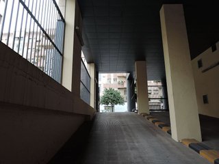Garaje en venta en La Buhaira en Sevilla