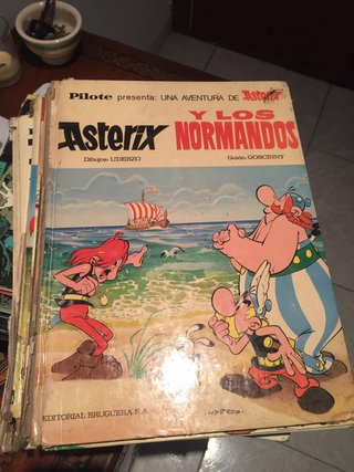 15 EJEMPLARES DEL COMIC ASTERIX Y OBELIX