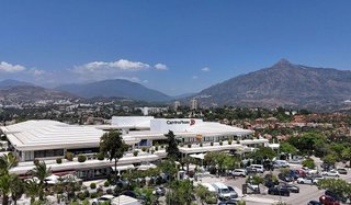 Oficina en alquiler en Nueva Andalucía centro en Marbella