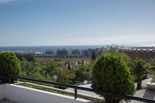 Oficina en alquiler en Nueva Andalucía centro en Marbella