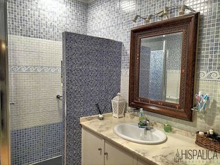 Chalet en venta en Carmona
