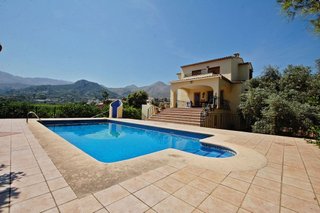 Casa en venta en Pego