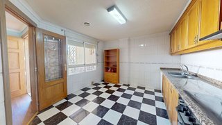 Casa adosada en venta en Elda
