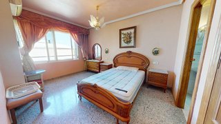 Casa adosada en venta en Elda