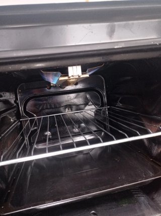 Cocina de gas butano con horno