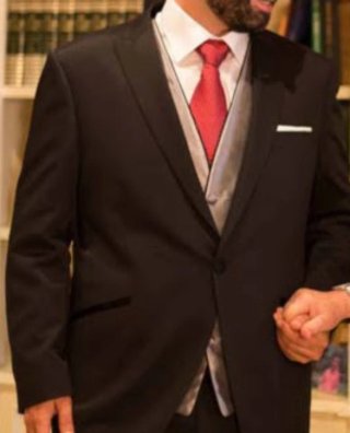 Traje de novio negro