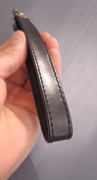 CORREA DE MUÑECA PARA CÁMARA TOMAVISTAS O COMPACTA