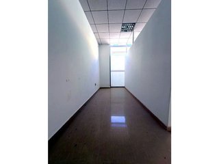 Local comercial en venta en Bollullos de la Mitación