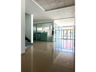 Local comercial en venta en Bollullos de la Mitación