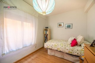 Piso en venta en Reyes en Parla