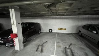 Garaje en venta en Huca - Prados en Oviedo