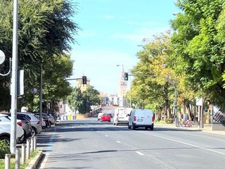 Garaje en venta en La Buhaira en Sevilla