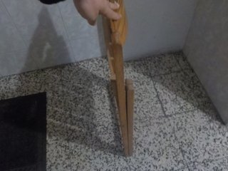 Silla de madera plegable.