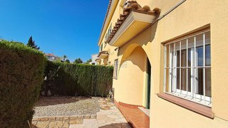 Casa adosada en venta en Miami Platja - Miami Playa en Mont-Roig del Camp