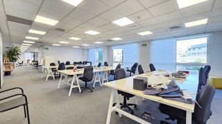 Oficina en alquiler en Sant Just Desvern