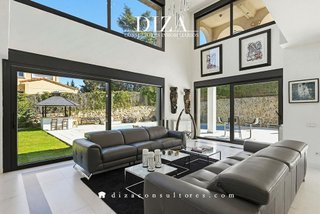 Chalet en alquiler en Piovera - Conde Orgaz en Madrid