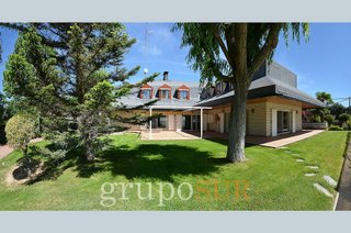 Chalet en venta en Simancas