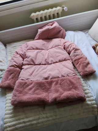 (Negociable) Abrigo rosa con pelo