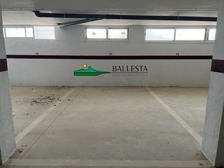 Garaje en venta en Vera Ciudad en Vera