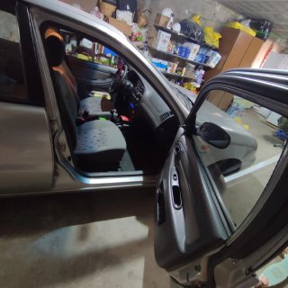 Daewoo Lanos 2002. 192000. En circulación. Garaje