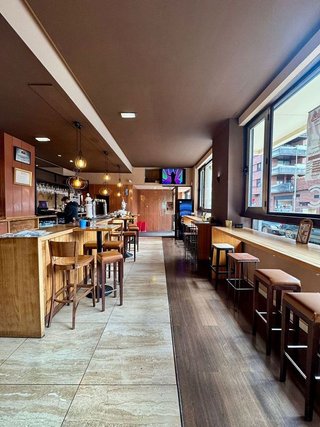 Local comercial en venta en Viesques en Gijón