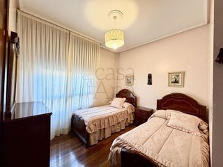 Piso en venta en San Pedro de Deusto-La Ribera en Bilbao