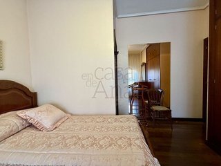 Piso en venta en San Pedro de Deusto-La Ribera en Bilbao
