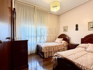 Piso en venta en San Pedro de Deusto-La Ribera en Bilbao