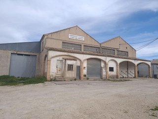 Nave industrial en venta en Albaida