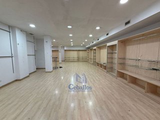 Local comercial en venta en Plan Sur-Amistad en Guadalajara