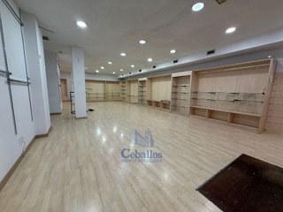 Local comercial en venta en Plan Sur-Amistad en Guadalajara