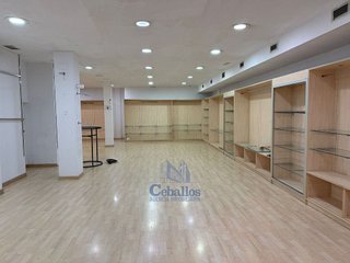 Local comercial en venta en Plan Sur-Amistad en Guadalajara