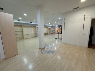 Local comercial en venta en Plan Sur-Amistad en Guadalajara