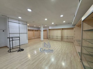 Local comercial en venta en Plan Sur-Amistad en Guadalajara