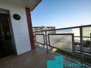 Piso en venta en El Puntal en Laredo