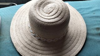 Sombrero de verano ala ancha flores