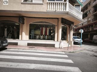 Local comercial en venta en Playa del Cura en Torrevieja