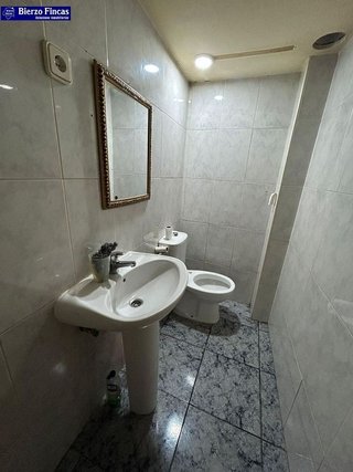 Local comercial en venta en Centro en Ponferrada