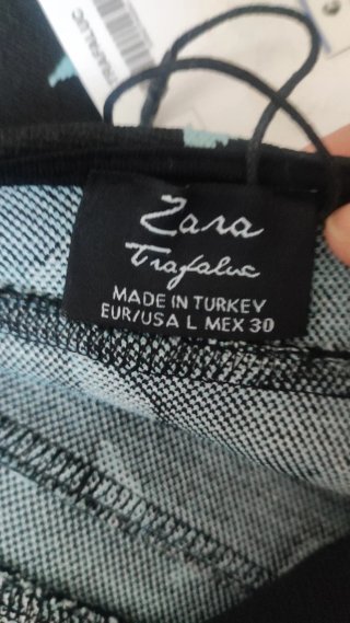 Vestido estampado hojas