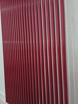 Radiador IRSAP Arpa 18 Rojo Diseño