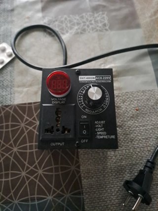 Regulador Voltaje DXT-4000W AC0-220V