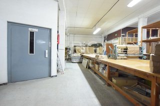 Nave industrial en venta en Cerdanyola sur en Mataró